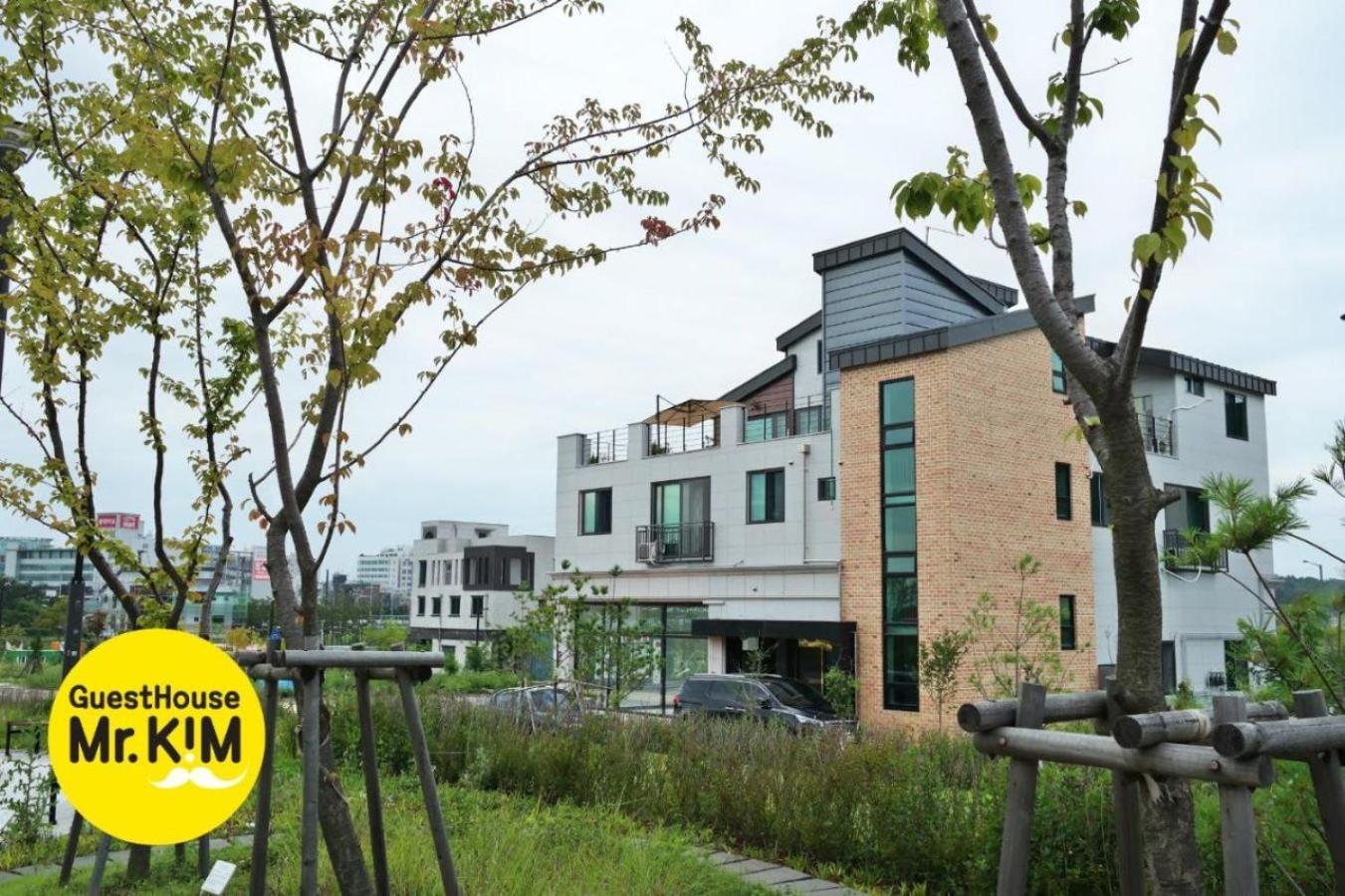Incheon Airport Mr Kim Guest House ภายนอก รูปภาพ